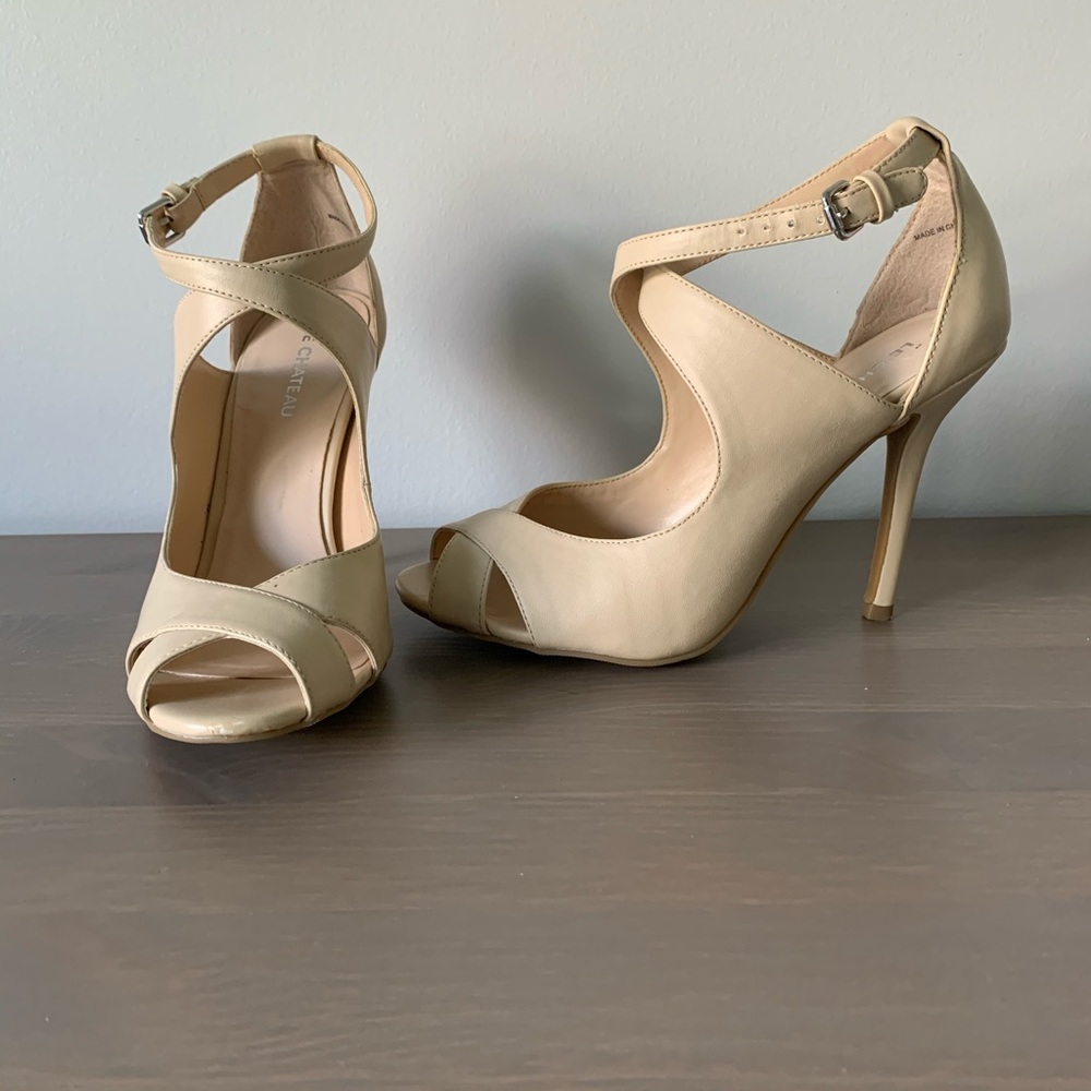 Le Château - Nude Heels 7